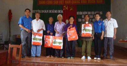 HOẠT ĐỘNG UỐNG NƯỚC NHỚ NGUỒN